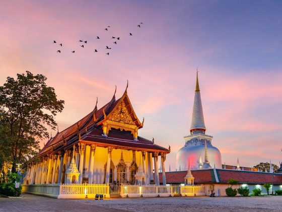 ir de Bangkok a Nakhon Si Thammarat
